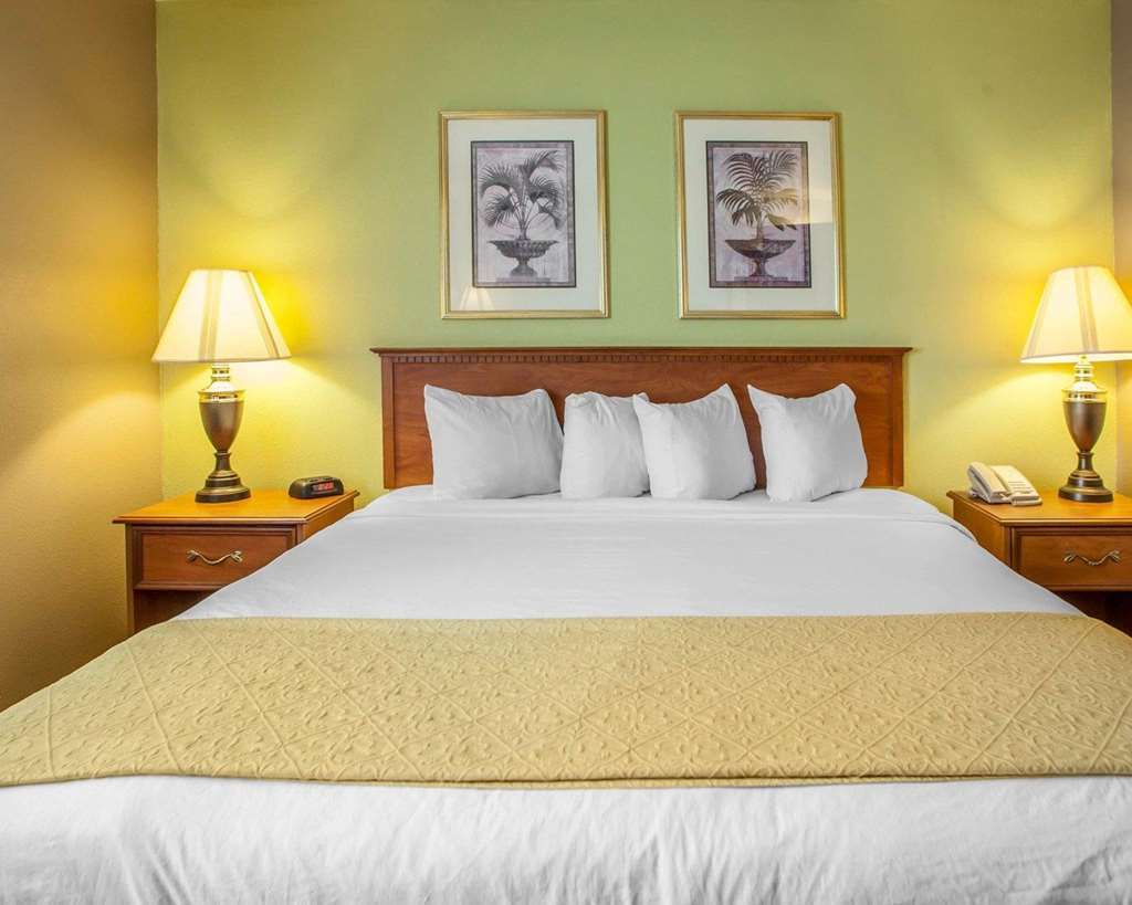 Quality Inn & Suites Ганнібал Номер фото